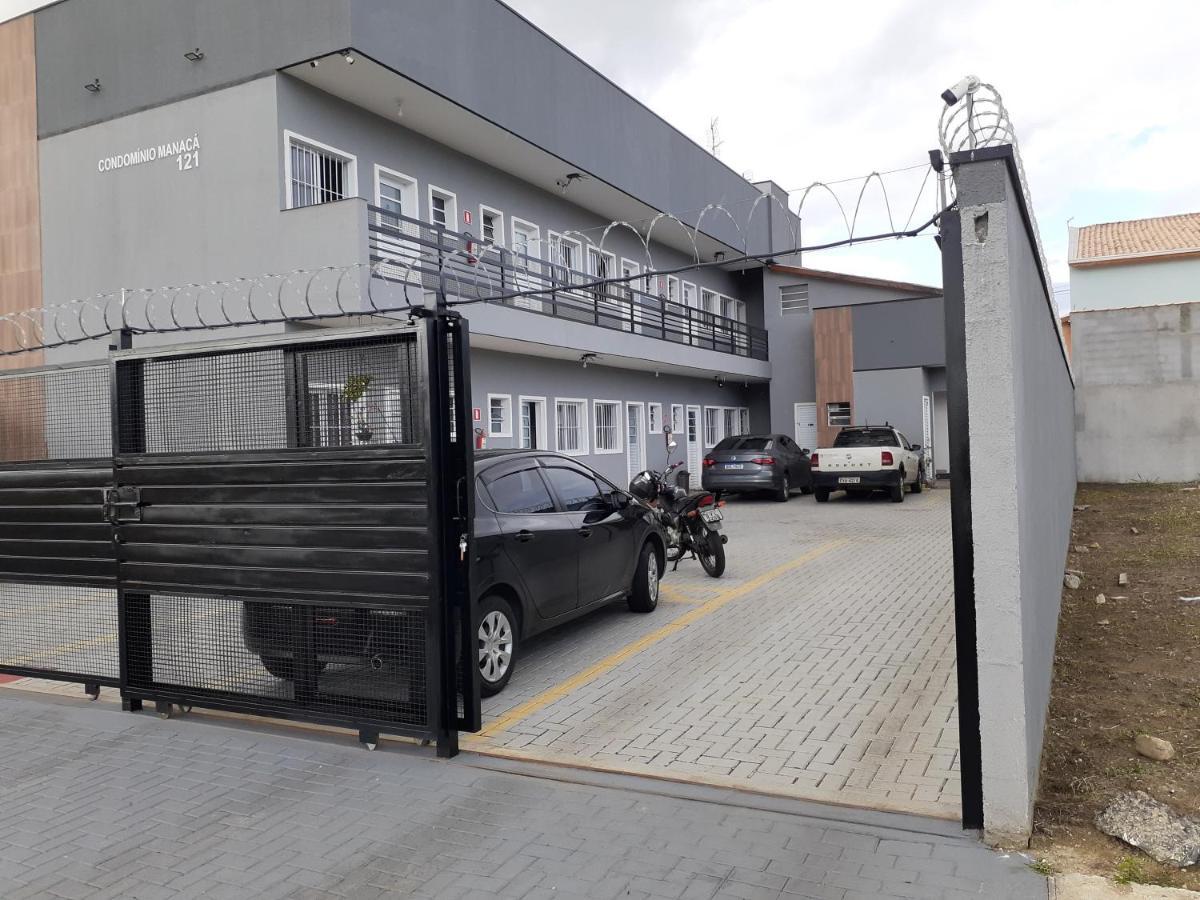 Апартаменти Loft05 Completo Ar Internet Garagem Prox Aparecida E Industrias Піндамонянгаба Екстер'єр фото