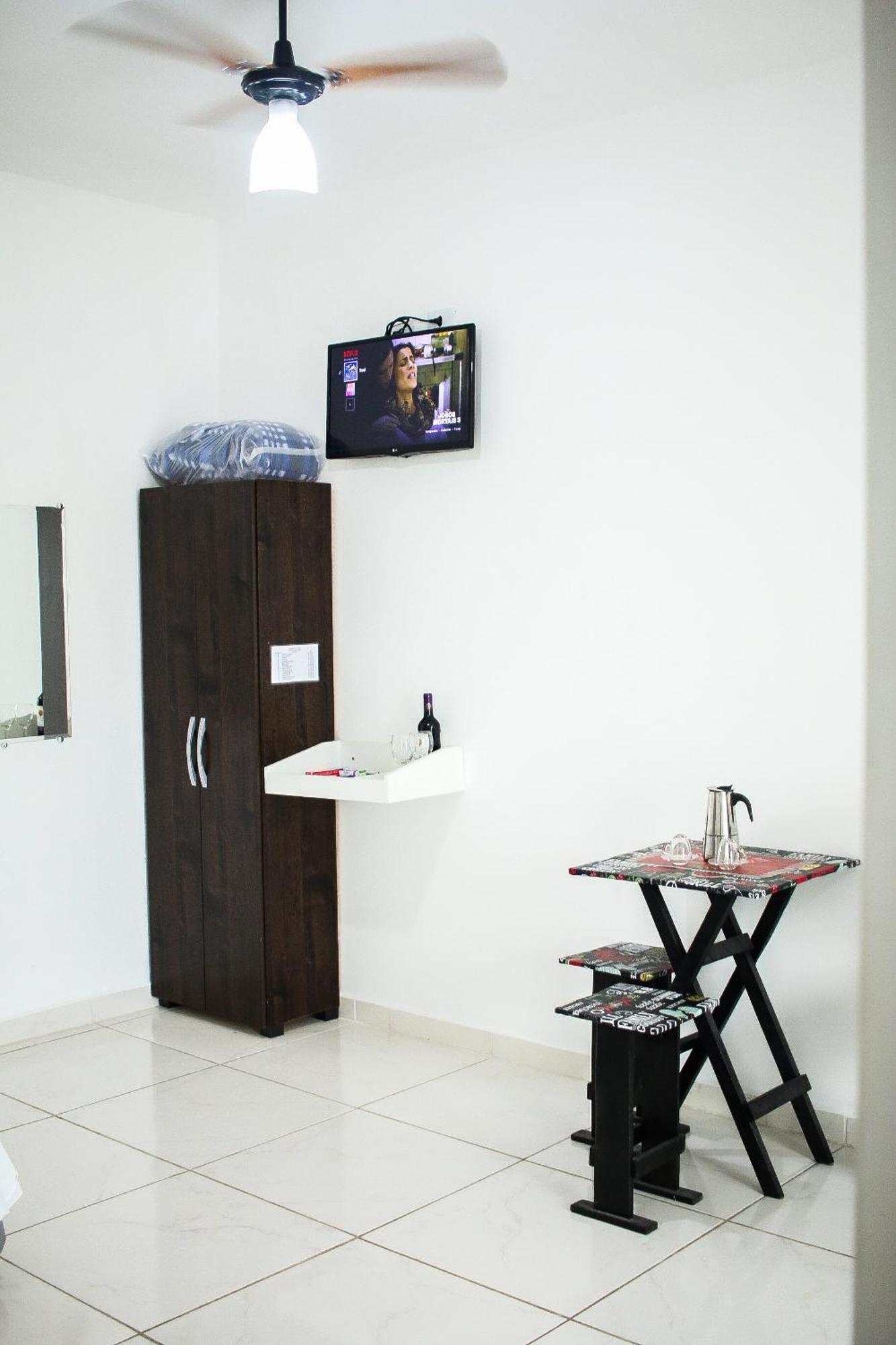 Апартаменти Loft05 Completo Ar Internet Garagem Prox Aparecida E Industrias Піндамонянгаба Екстер'єр фото